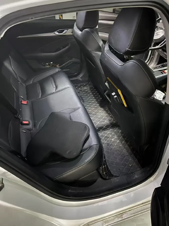 2021 Geely Preface 2.0T 190HP L4 7DCT,autocango,china used car exporter,china ev exporter,chinese used car exporter,chinese used ev exporter