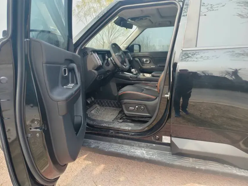 2025 Jetour Traveller 2.0T 254HP L4 7DCT,autocango,china used car exporter,china ev exporter,chinese used car exporter,chinese used ev exporter