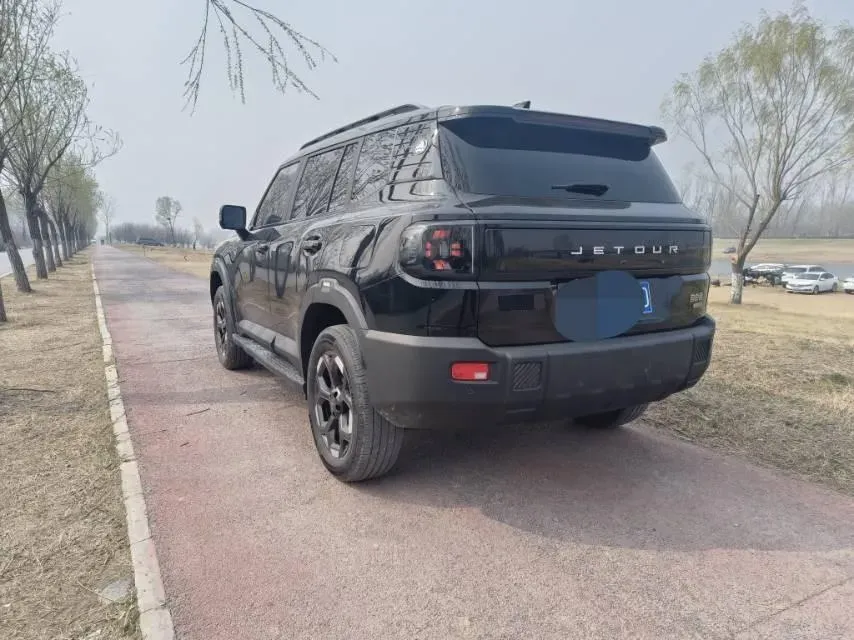 2025 Jetour Traveller 2.0T 254HP L4 7DCT,autocango,china used car exporter,china ev exporter,chinese used car exporter,chinese used ev exporter