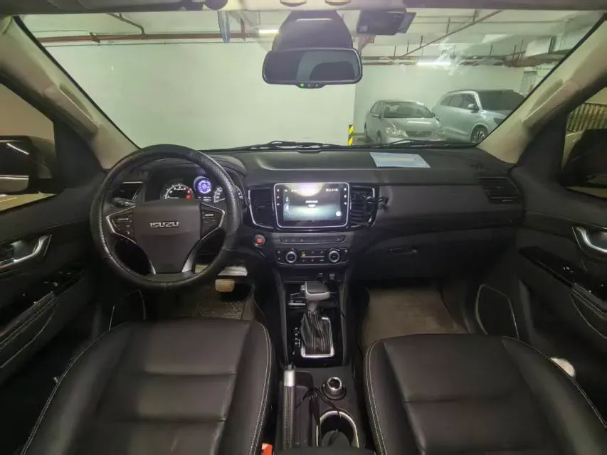 2020 Isuzu Mu-X 1.9T 166HP L4 6AT,autocango,china used car exporter,china ev exporter,chinese used car exporter,chinese used ev exporter