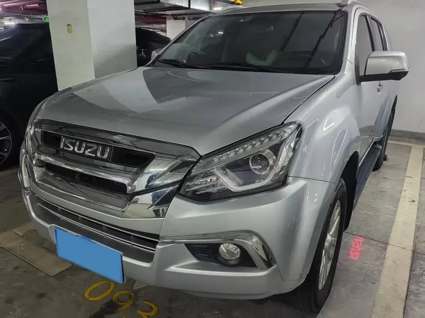 2020 Isuzu Mu-X 1.9T 166HP L4 6AT,autocango,china used car exporter,china ev exporter,chinese used car exporter,chinese used ev exporter