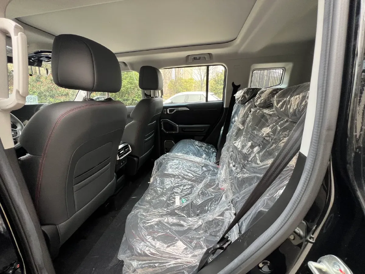 2024 Jetour ShanHai TravellerC-DM 1.5T 156HP L4 3DHT PHEV 26.7KWH,autocango,china used car exporter,china ev exporter,chinese used car exporter,chinese used ev exporter