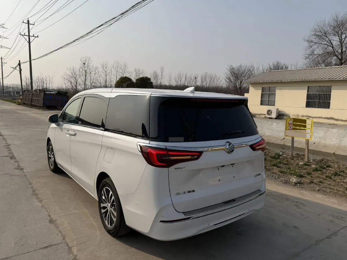 2021 Buick GL8 2.0T 237HP L4 9AT,autocango,china used car exporter,china ev exporter,chinese used car exporter,chinese used ev exporter