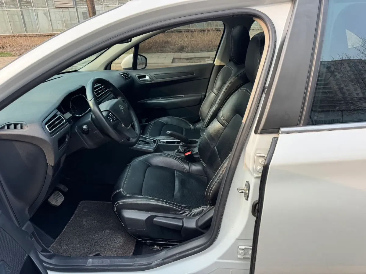 2018 Citroen C4 C-Quatre 1.6L 117HP L4 6AT,autocango,china used car exporter,china ev exporter,chinese used car exporter,chinese used ev exporter