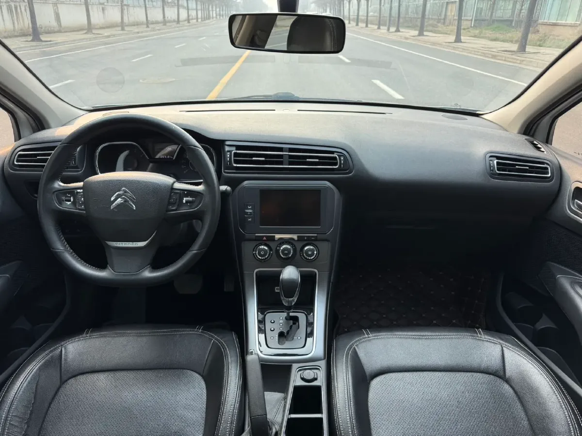 2018 Citroen C4 C-Quatre 1.6L 117HP L4 6AT,autocango,china used car exporter,china ev exporter,chinese used car exporter,chinese used ev exporter