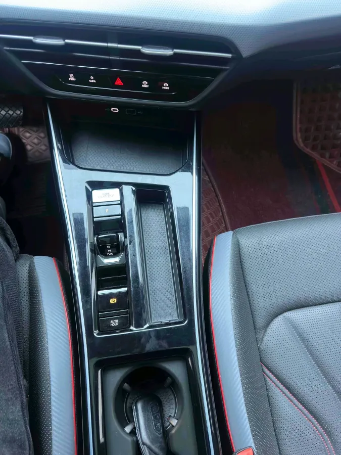 2022 Skoda Superb 2.0T 186HP L4 7DCT,autocango,china used car exporter,china ev exporter,chinese used car exporter,chinese used ev exporter