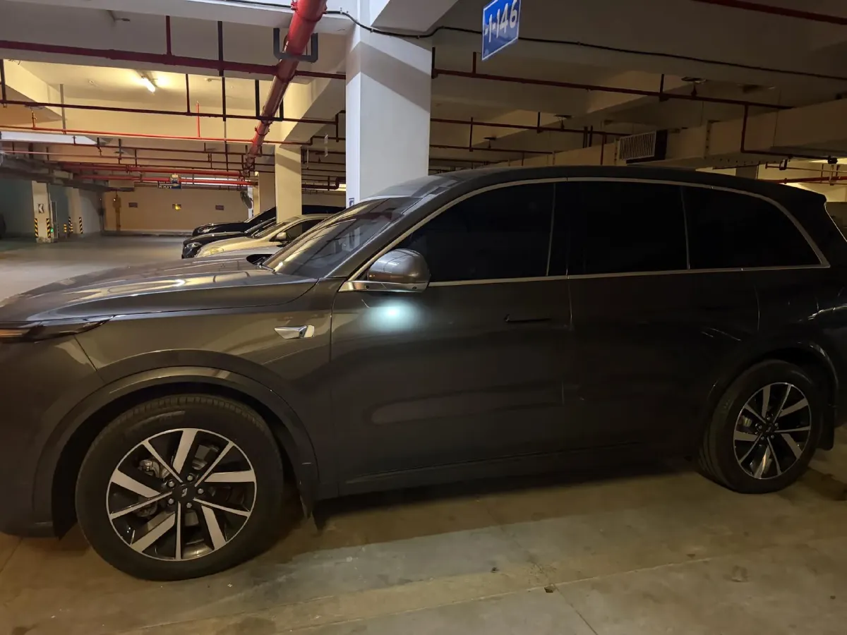 2023 Li L7 Range Extended 154HP REEV 40.9KWH,autocango,china used car exporter,china ev exporter,chinese used car exporter,chinese used ev exporter