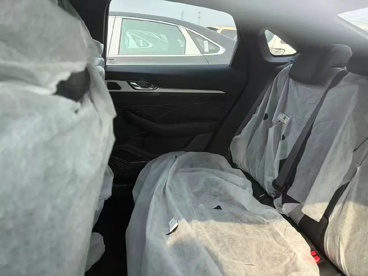 2026 Geely Preface 1.5T 181HP L4 7DCT,autocango,china used car exporter,china ev exporter,chinese used car exporter,chinese used ev exporter