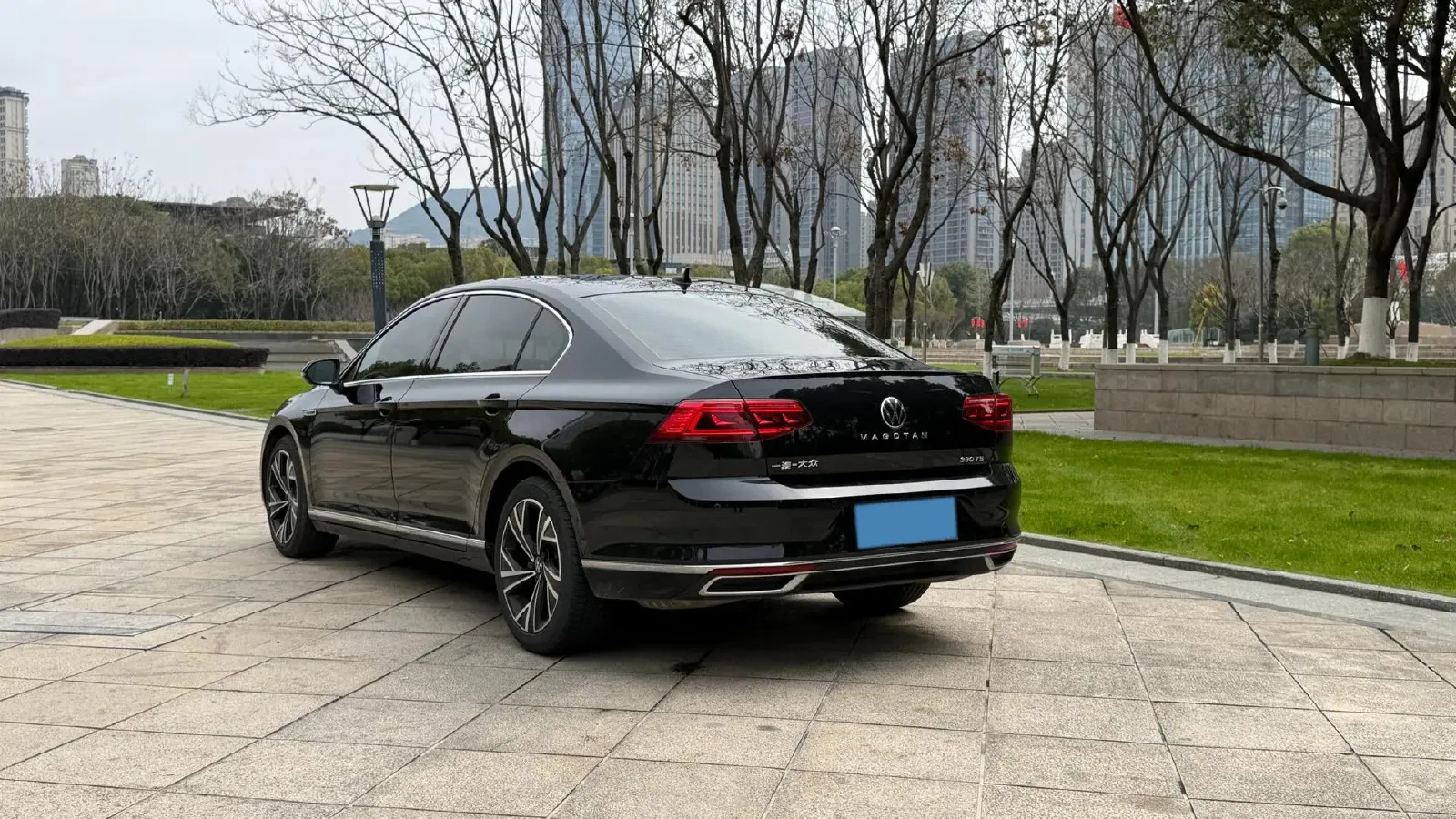 2020 Volkswagen Magotan 2.0T 186HP L4 7DCT,autocango,china used car exporter,china ev exporter,chinese used car exporter,chinese used ev exporter