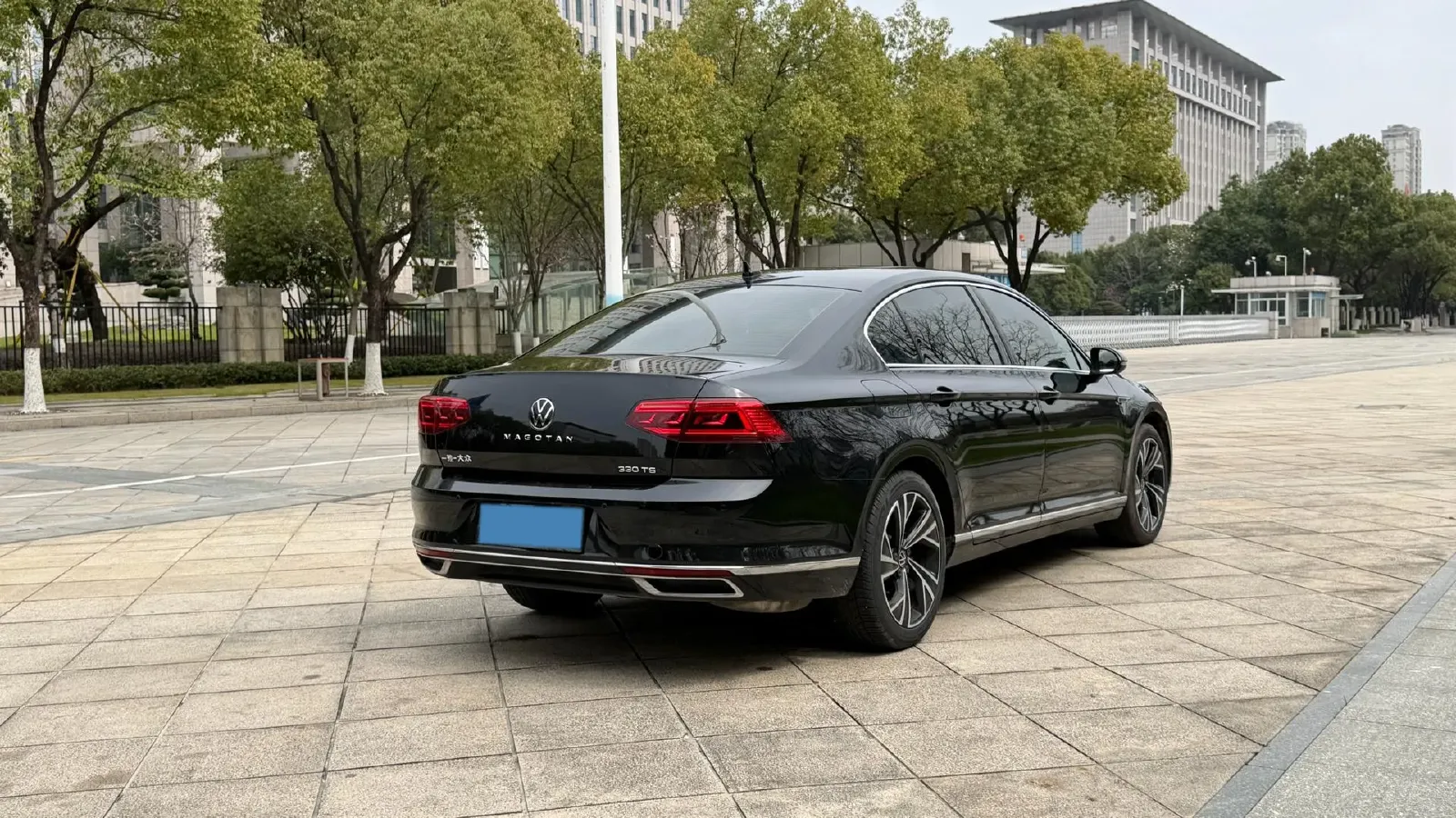 2020 Volkswagen Magotan 2.0T 186HP L4 7DCT,autocango,china used car exporter,china ev exporter,chinese used car exporter,chinese used ev exporter