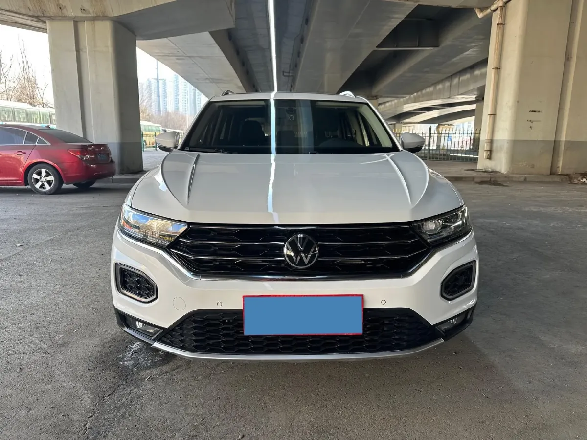 2022 Volkswagen T-Roc 1.4T 150HP L4 7DCT,autocango,china used car exporter,china ev exporter,chinese used car exporter,chinese used ev exporter
