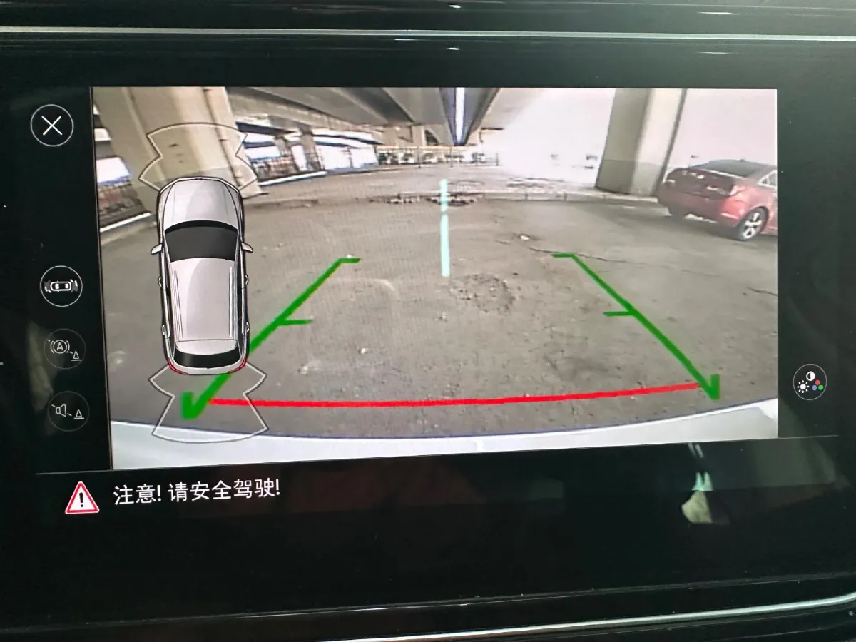 2022 Volkswagen T-Roc 1.4T 150HP L4 7DCT,autocango,china used car exporter,china ev exporter,chinese used car exporter,chinese used ev exporter