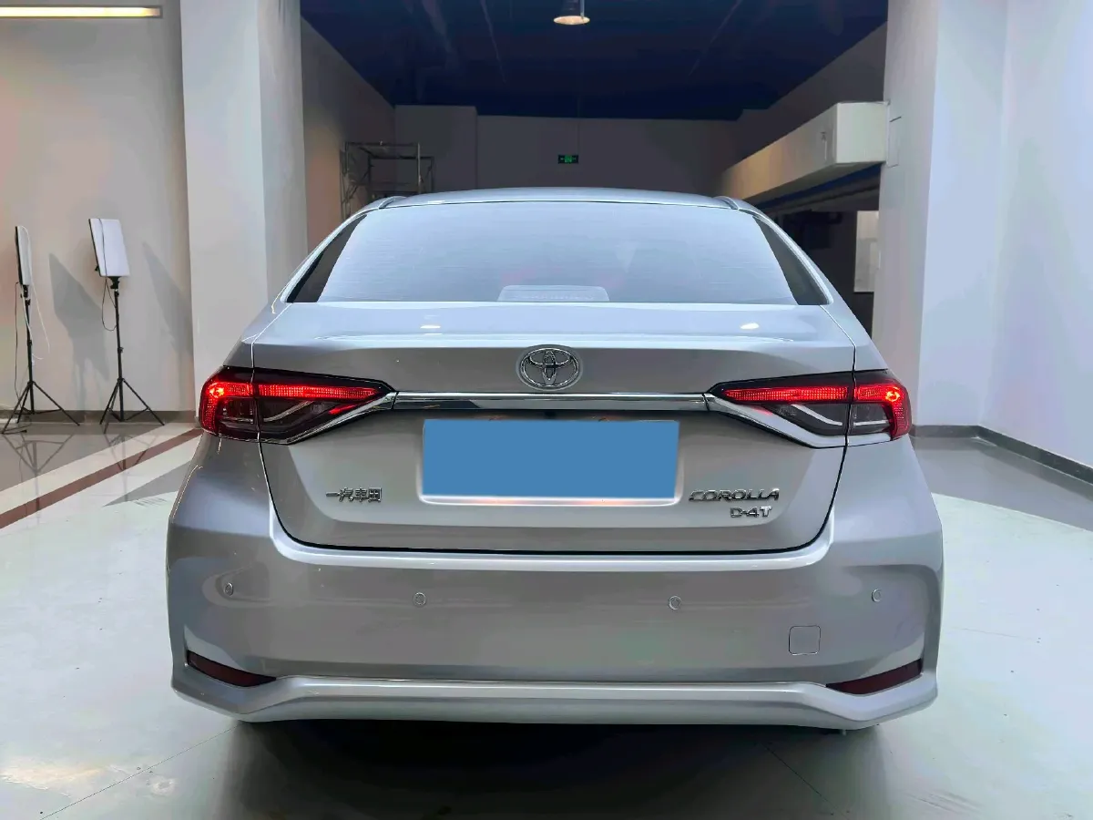 2021 Toyota Corolla 1.2T 116HP L4 CVT,autocango,china used car exporter,china ev exporter,chinese used car exporter,chinese used ev exporter