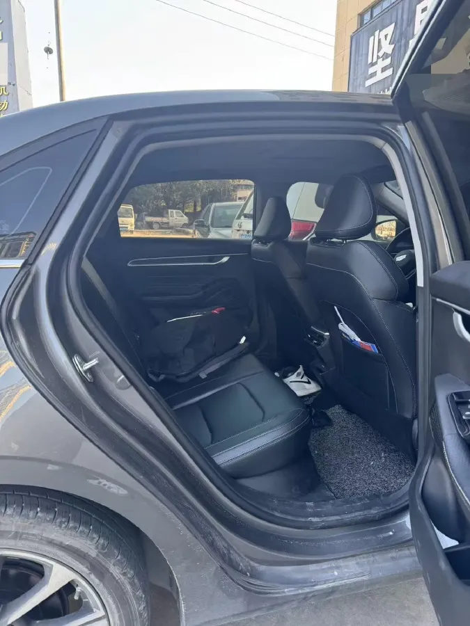 2025 Geely Emgrand 1.5L 127HP L4 CVT,autocango,china used car exporter,china ev exporter,chinese used car exporter,chinese used ev exporter