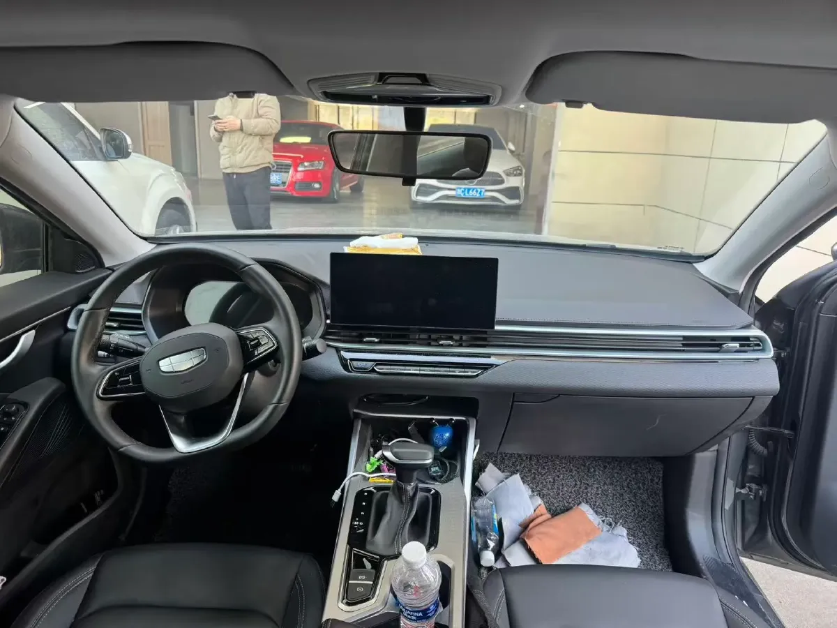 2025 Geely Emgrand 1.5L 127HP L4 CVT,autocango,china used car exporter,china ev exporter,chinese used car exporter,chinese used ev exporter