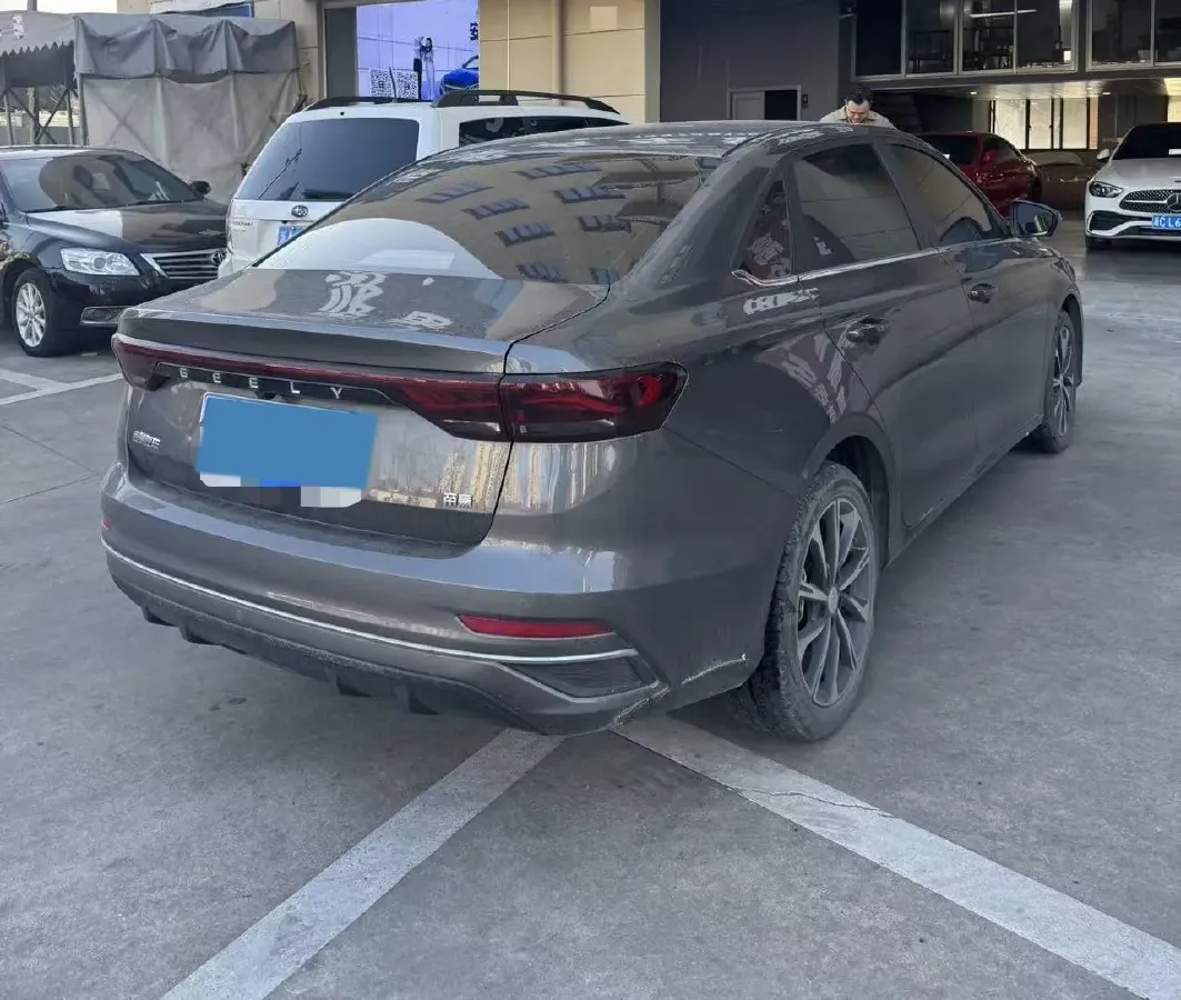 2025 Geely Emgrand 1.5L 127HP L4 CVT,autocango,china used car exporter,china ev exporter,chinese used car exporter,chinese used ev exporter