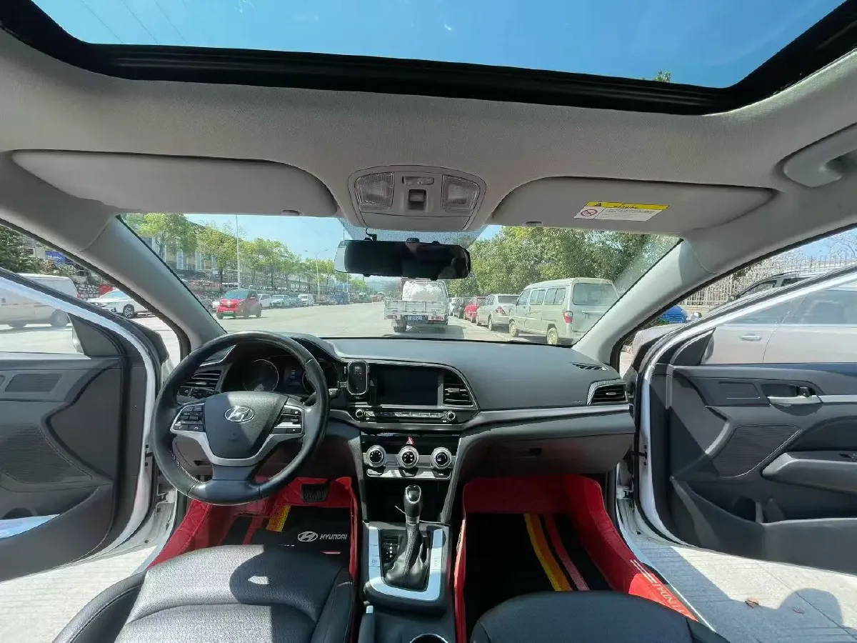 2020 Hyundai Elantra 1.5L 115HP L4 CVT,autocango,china used car exporter,china ev exporter,chinese used car exporter,chinese used ev exporter