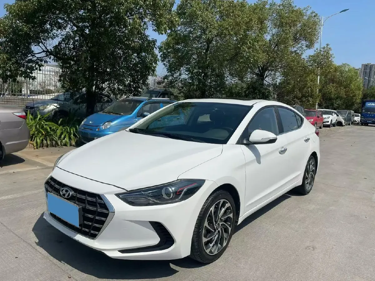 2020 Hyundai Elantra 1.5L 115HP L4 CVT,autocango,china used car exporter,china ev exporter,chinese used car exporter,chinese used ev exporter