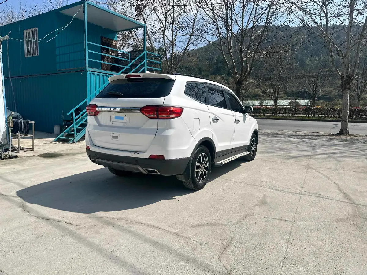 2016 LiFan MaiWei 1.5L 109HP L4 5MT,autocango,china used car exporter,china ev exporter,chinese used car exporter,chinese used ev exporter