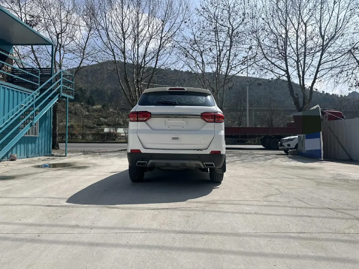 2016 LiFan MaiWei 1.5L 109HP L4 5MT,autocango,china used car exporter,china ev exporter,chinese used car exporter,chinese used ev exporter