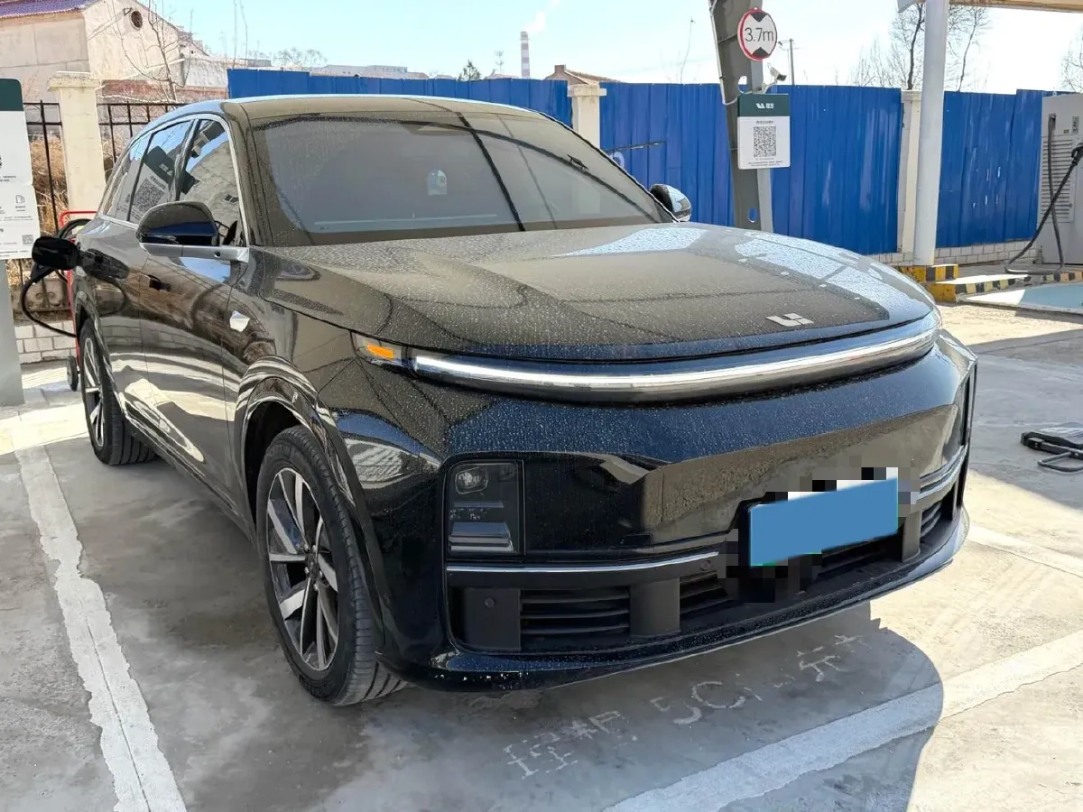 2023 Li L7 Range Extended 154HP REEV 40.9KWH,autocango,china used car exporter,china ev exporter,chinese used car exporter,chinese used ev exporter