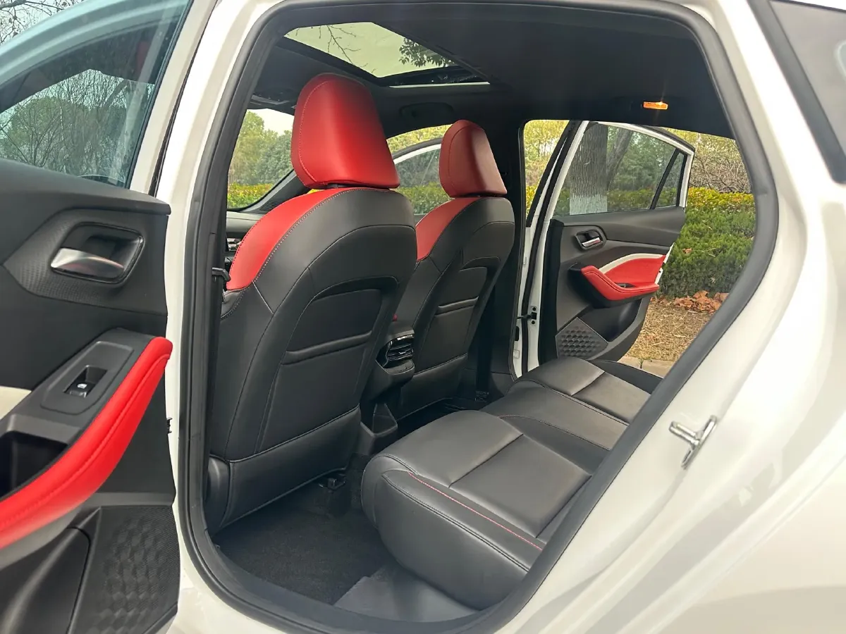 2022 MG 5 1.5L 120HP L4 CVT,autocango,china used car exporter,china ev exporter,chinese used car exporter,chinese used ev exporter