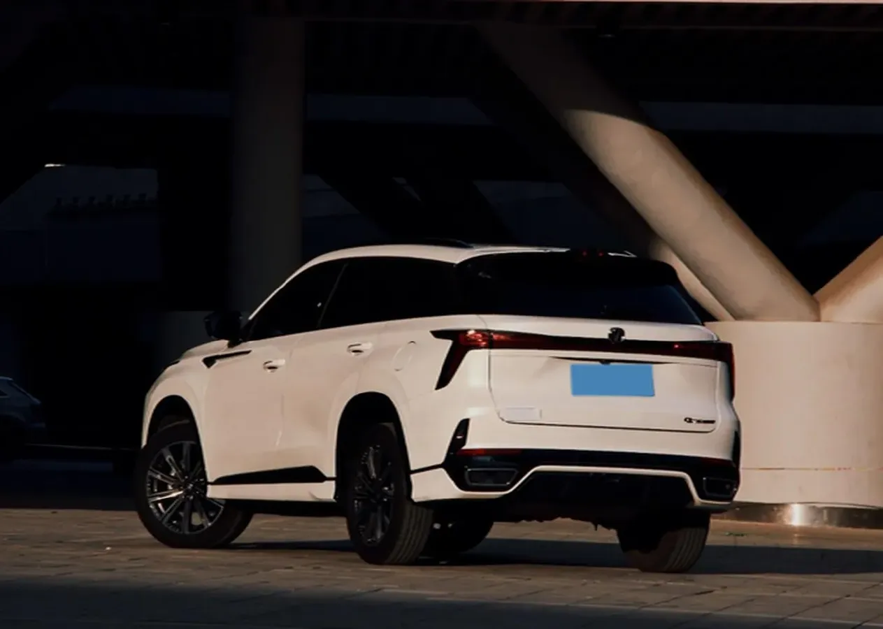 2024 ChangAn CS75 Plus 1.5T 188HP L4 8AT,autocango,china used car exporter,china ev exporter,chinese used car exporter,chinese used ev exporter