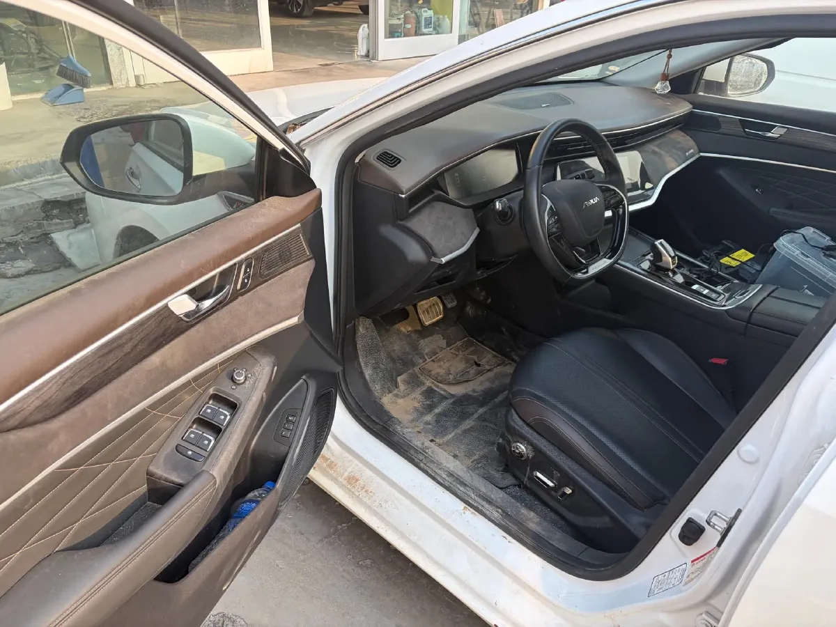 2021 DongFeng Aeolus YiXuan MAX 1.5T 190HP L4 7DCT,autocango,china used car exporter,china ev exporter,chinese used car exporter,chinese used ev exporter