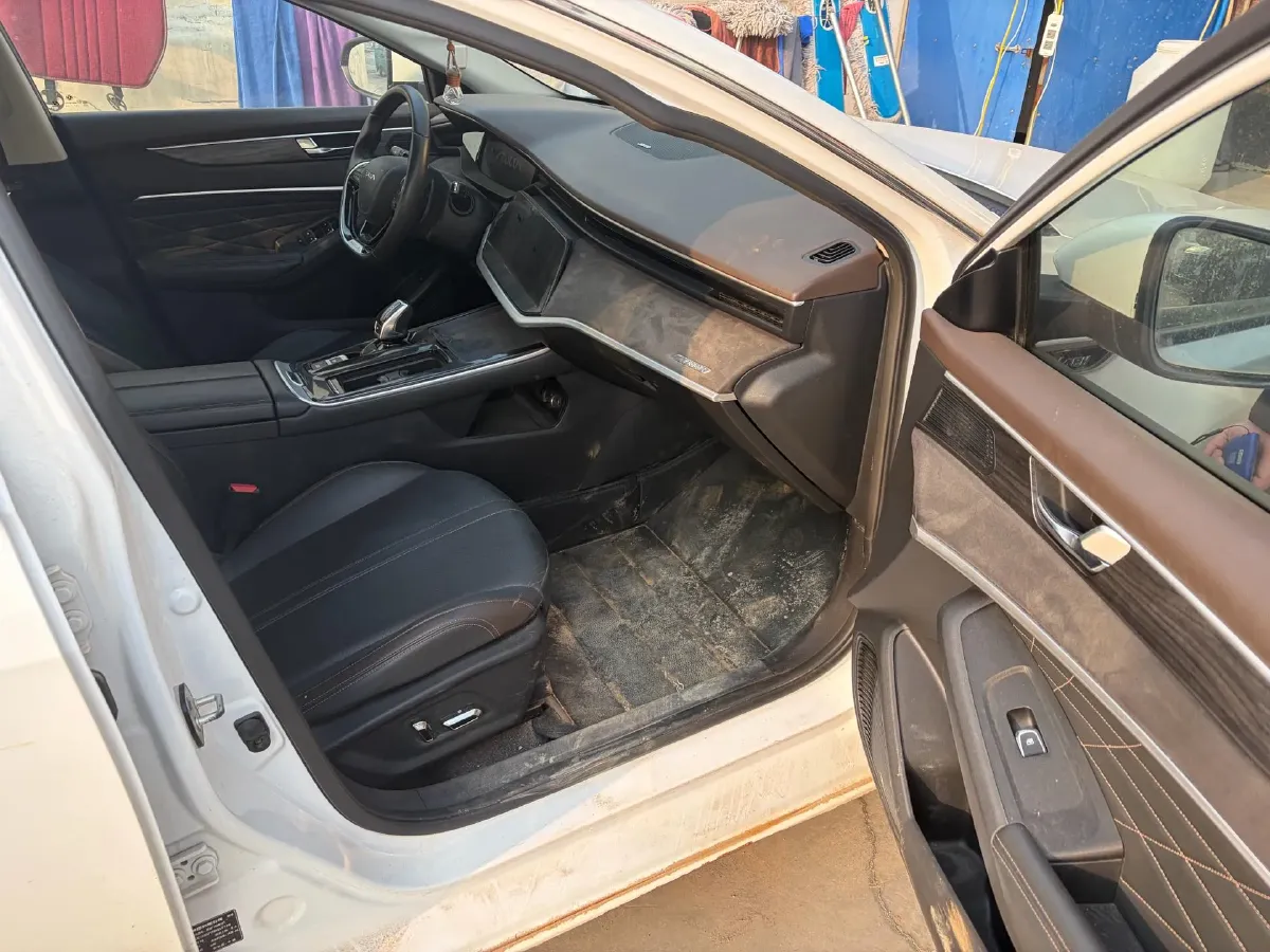 2021 DongFeng Aeolus YiXuan MAX 1.5T 190HP L4 7DCT,autocango,china used car exporter,china ev exporter,chinese used car exporter,chinese used ev exporter