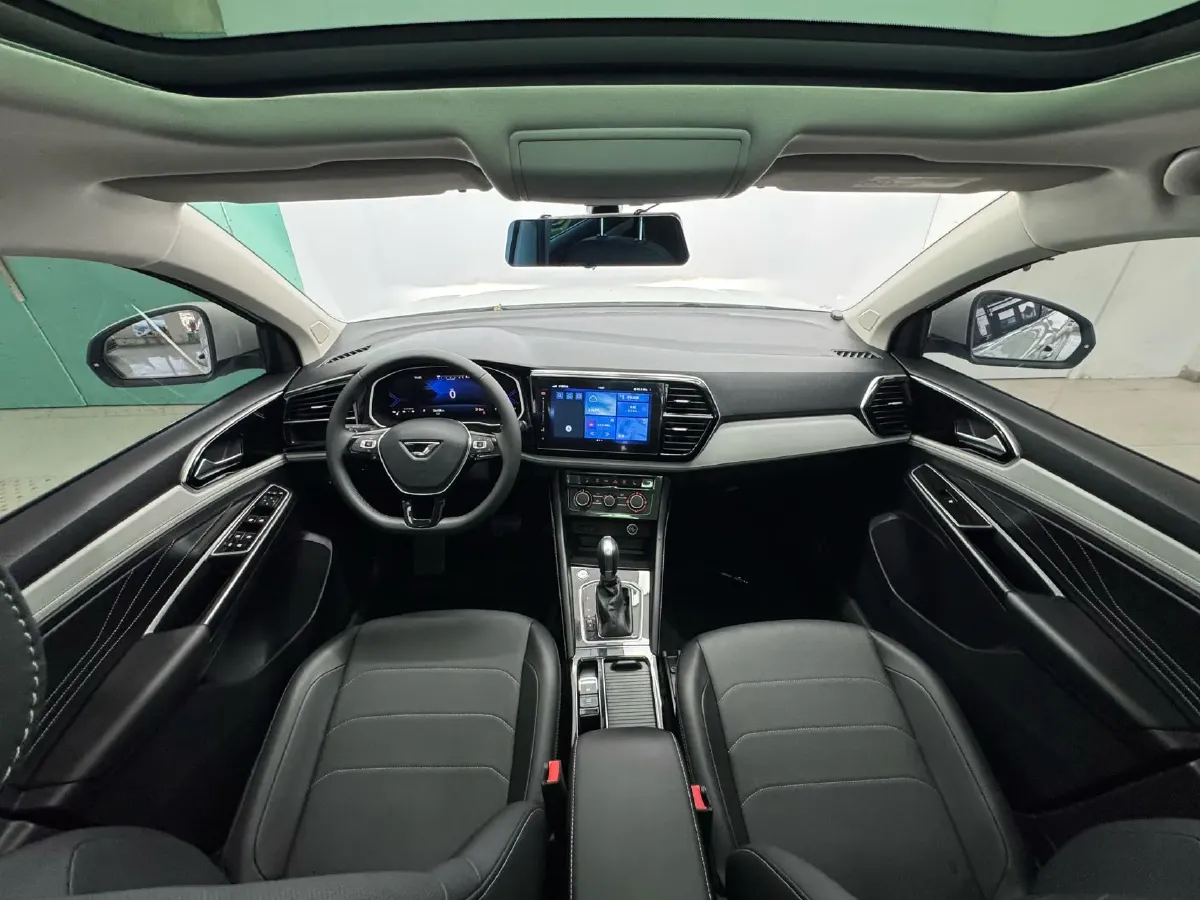 2022 Jetta VS7 1.4T 150HP L4 6AT,autocango,china used car exporter,china ev exporter,chinese used car exporter,chinese used ev exporter