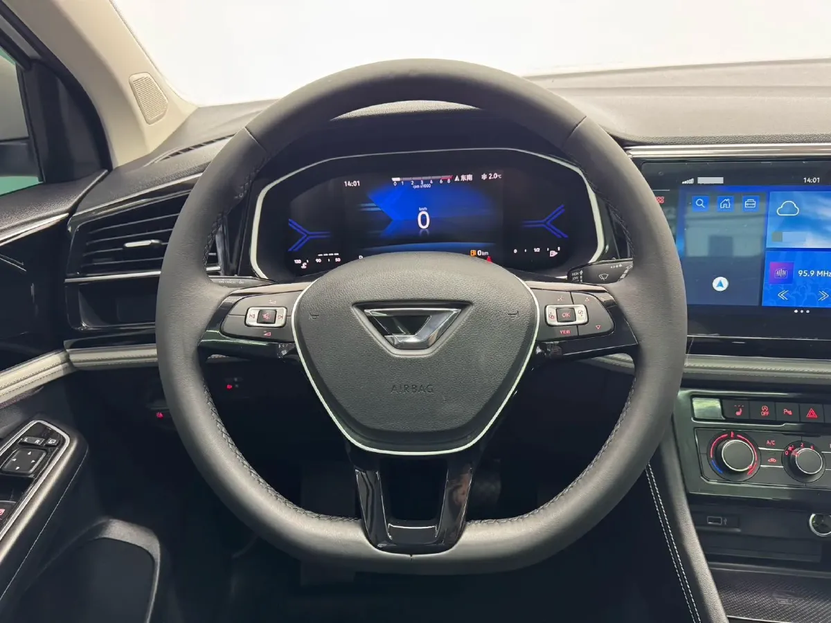 2022 Jetta VS7 1.4T 150HP L4 6AT,autocango,china used car exporter,china ev exporter,chinese used car exporter,chinese used ev exporter