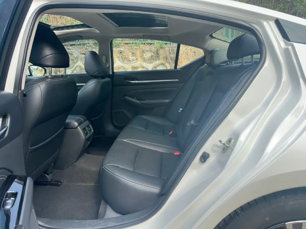 2022 Nissan Teana 2.0L 156HP L4 CVT,autocango,china used car exporter,china ev exporter,chinese used car exporter,chinese used ev exporter