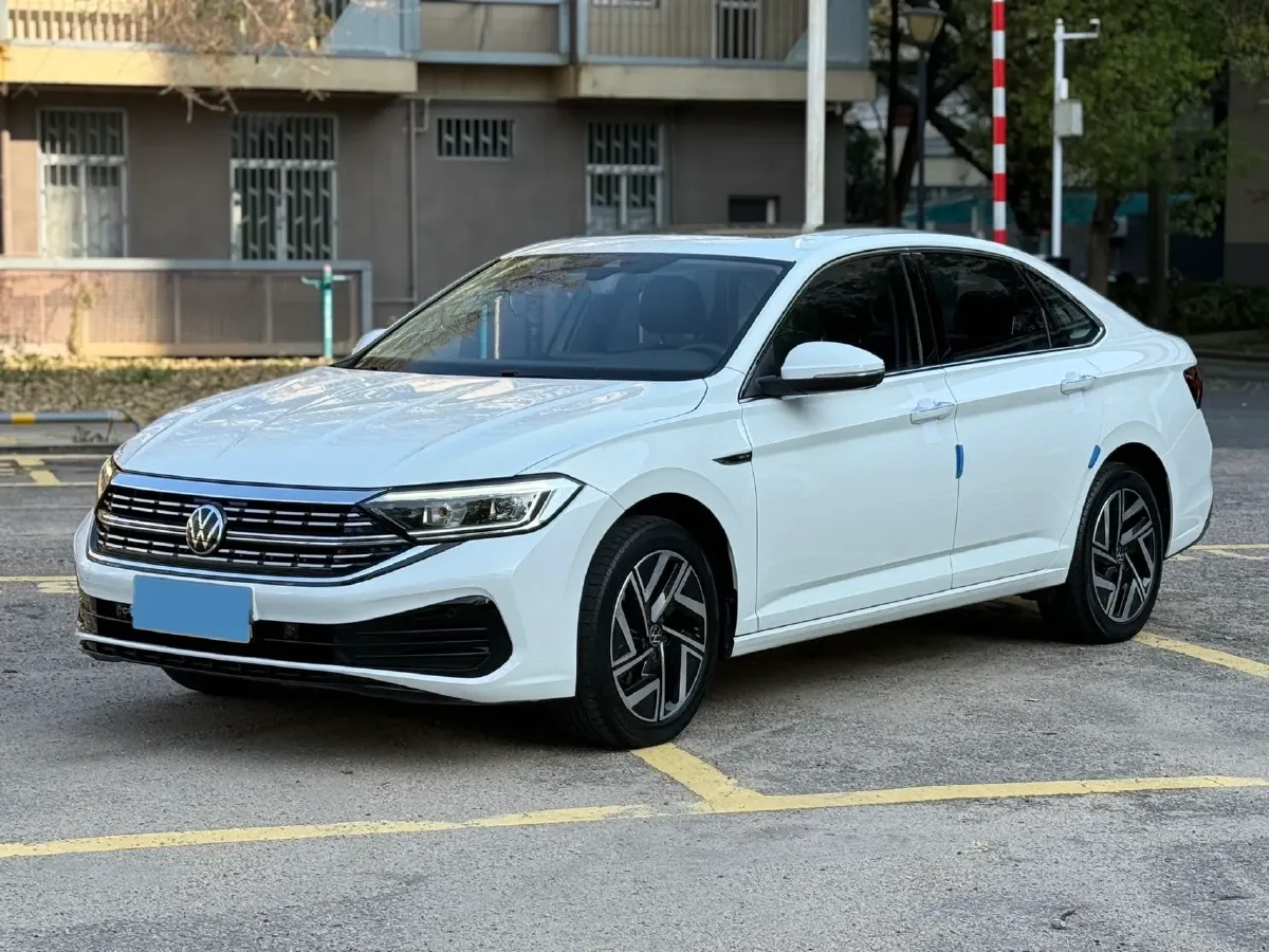 2023 Volkswagen Sagitar 1.2T 116HP L4 7DCT,autocango,china used car exporter,china ev exporter,chinese used car exporter,chinese used ev exporter