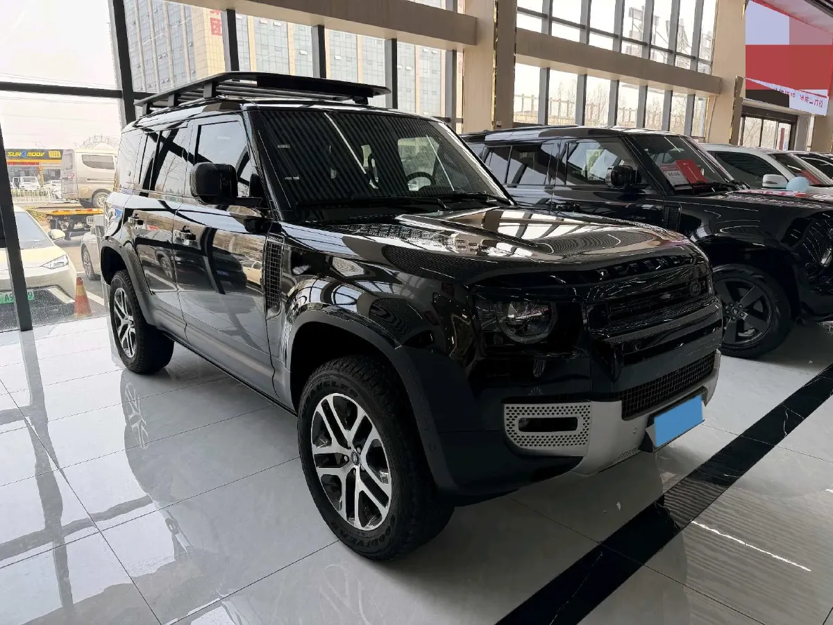2025 Land Rover Defender 3.0T 400HP L6 8AT,autocango,china used car exporter,china ev exporter,chinese used car exporter,chinese used ev exporter