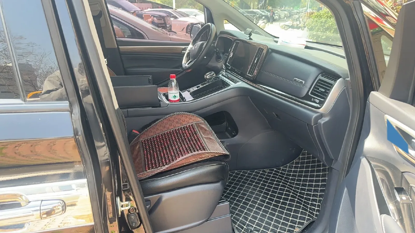 2023 GAC Trumpchi M8 2.0T 252HP L4 8AT,autocango,china used car exporter,china ev exporter,chinese used car exporter,chinese used ev exporter