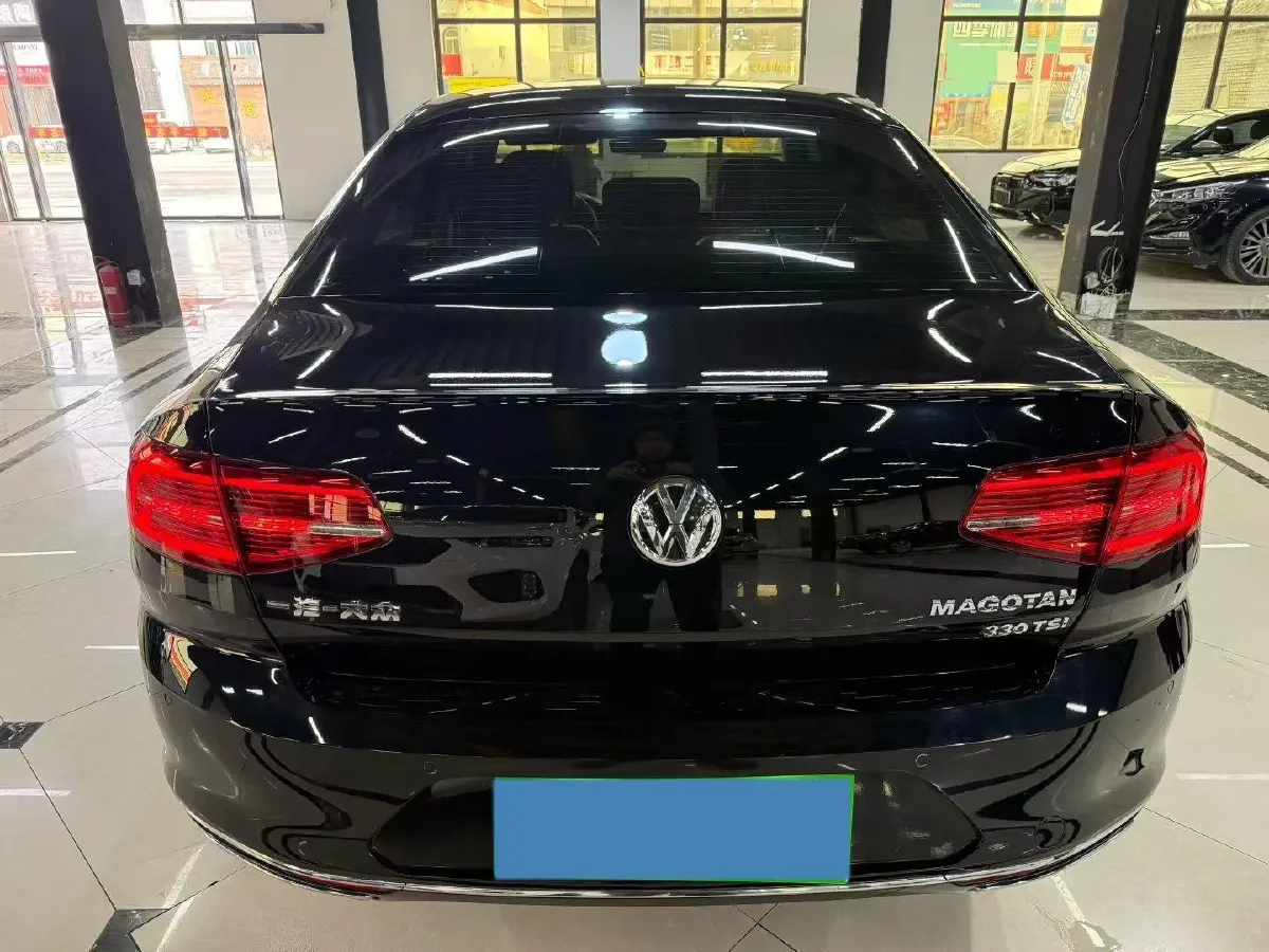 2018 Volkswagen Magotan 1.8T 180HP L4 7DCT,autocango,china used car exporter,china ev exporter,chinese used car exporter,chinese used ev exporter