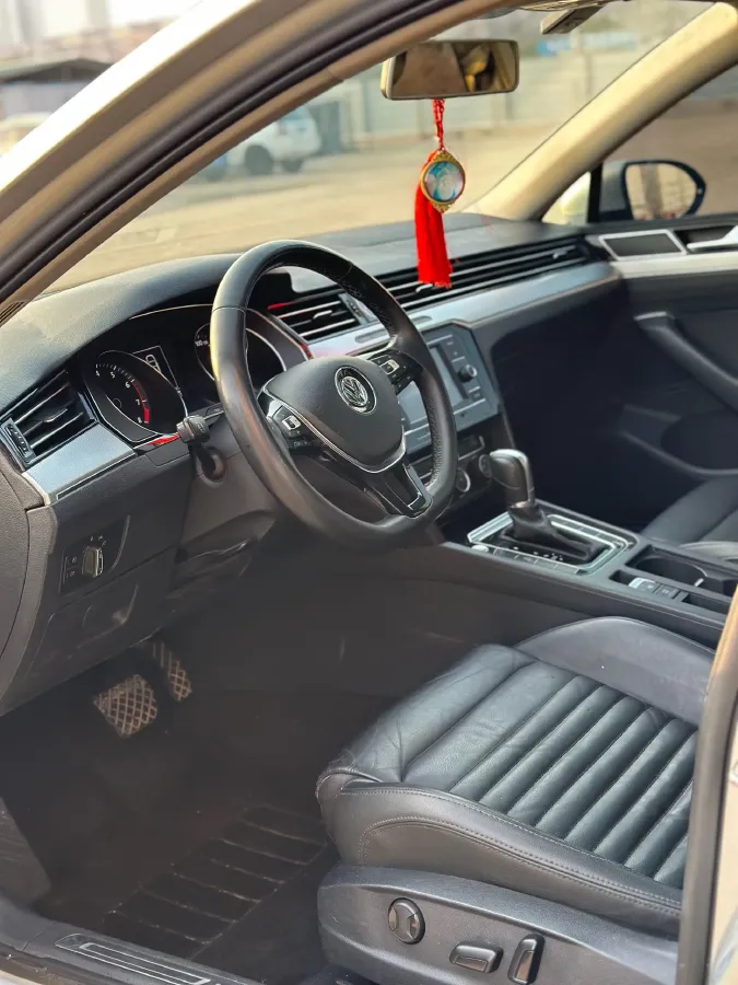 2019 Chevrolet Malibu XL 2.0T 241HP L4 9AT,autocango,china used car exporter,china ev exporter,chinese used car exporter,chinese used ev exporter