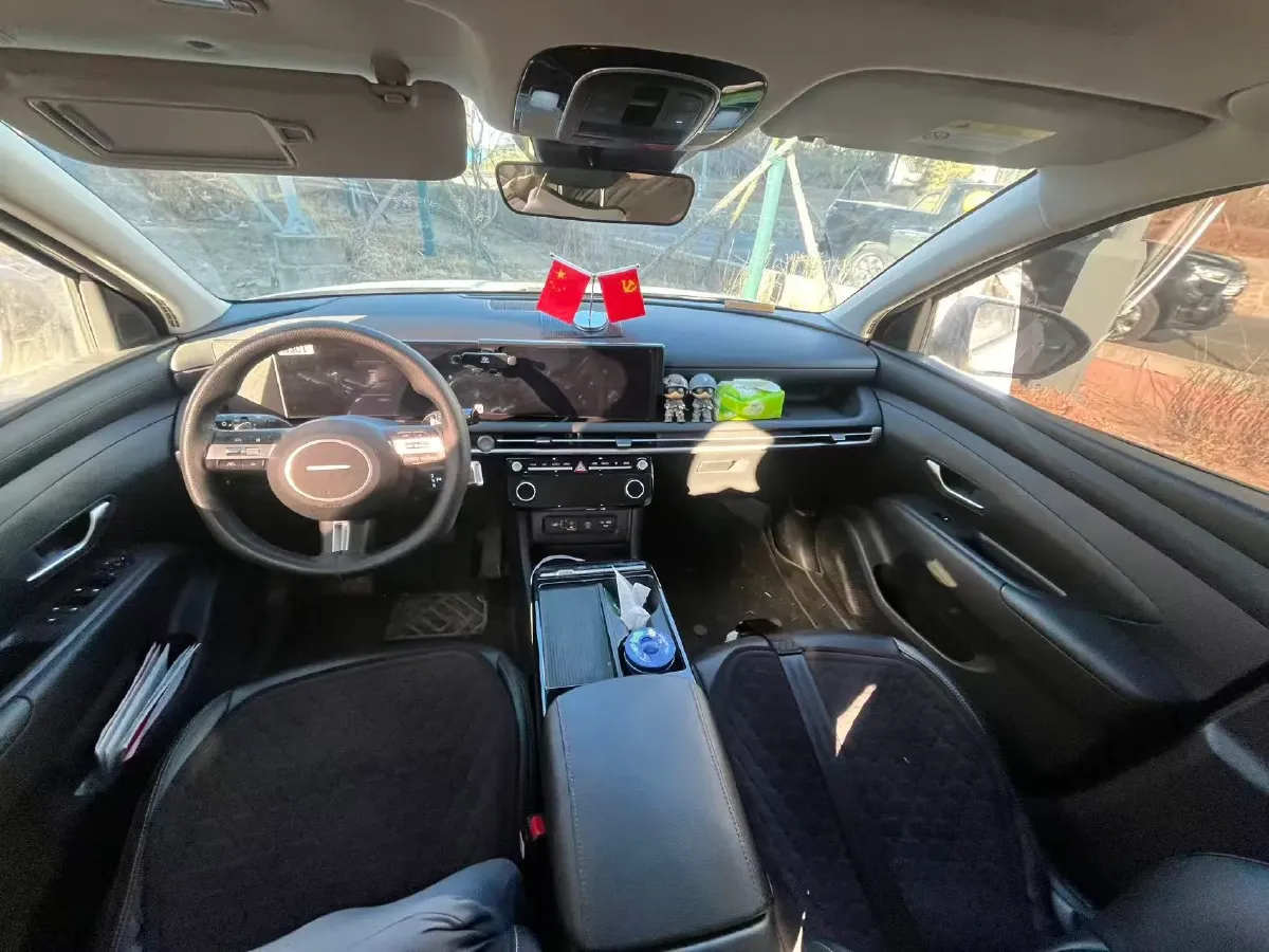 2025 Hyundai Tucson 1.5T 200HP L4 8AT,autocango,china used car exporter,china ev exporter,chinese used car exporter,chinese used ev exporter