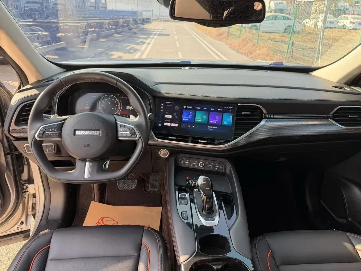 2020 Haval F7 1.5T 169HP L4 7DCT,autocango,china used car exporter,china ev exporter,chinese used car exporter,chinese used ev exporter