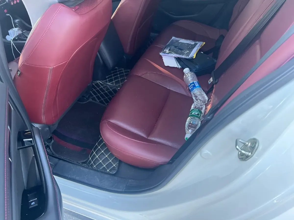 2022 Mazda 3 Axela 2.0L 158HP L4 6AT,autocango,china used car exporter,china ev exporter,chinese used car exporter,chinese used ev exporter