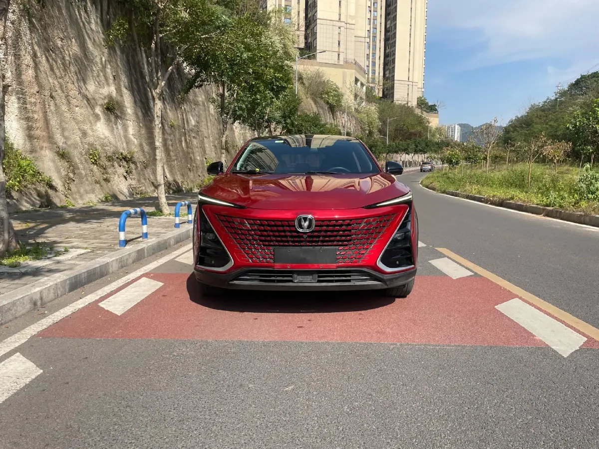 2020 ChangAn UNI-T 1.5T 180HP L4 7DCT,autocango,china used car exporter,china ev exporter,chinese used car exporter,chinese used ev exporter