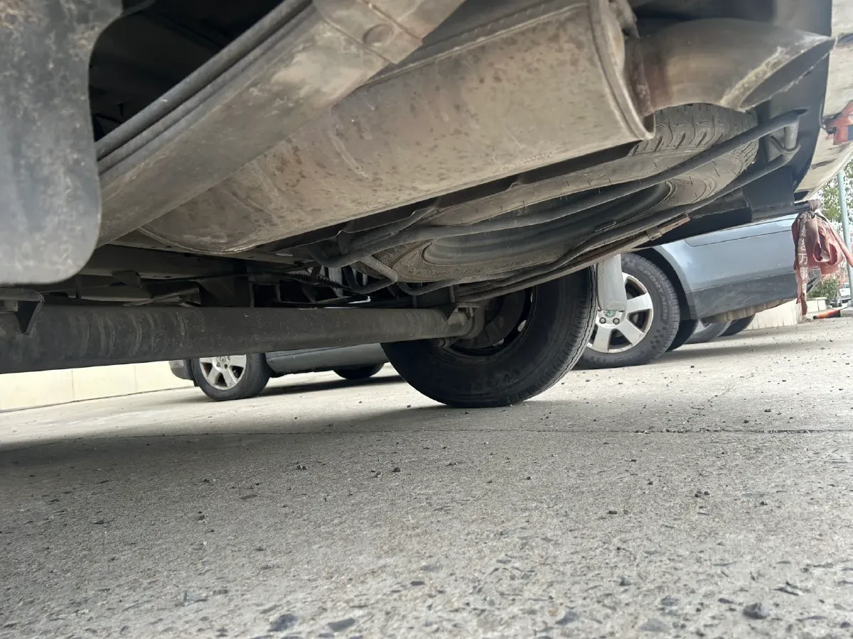 2021 MAXUS XinTu V80 2.0T 127HP L4 6MT,autocango,china used car exporter,china ev exporter,chinese used car exporter,chinese used ev exporter