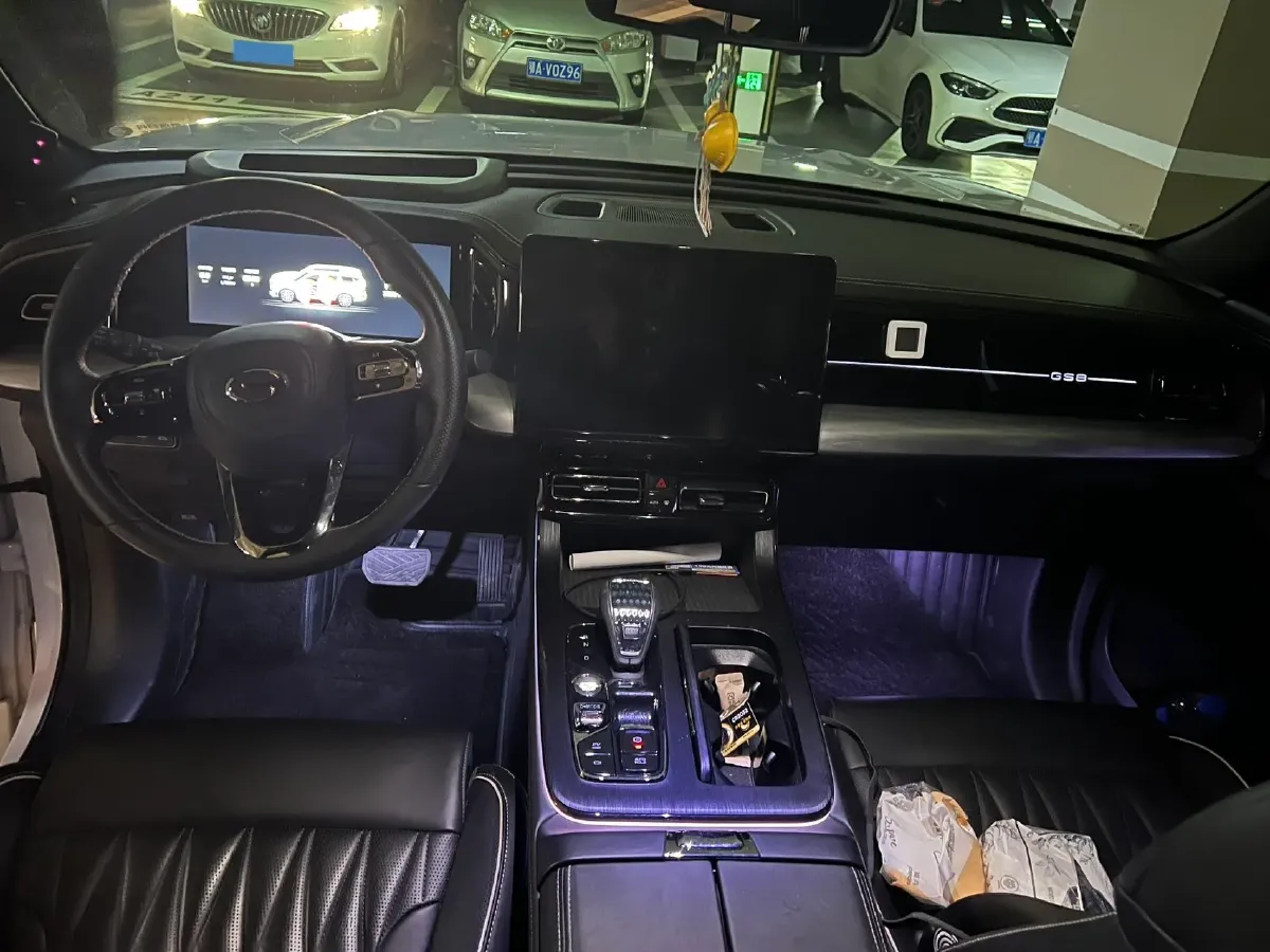 2022 GAC Trumpchi GS8 2.0T 190HP L4 E-CVT Hybrid,autocango,china used car exporter,china ev exporter,chinese used car exporter,chinese used ev exporter