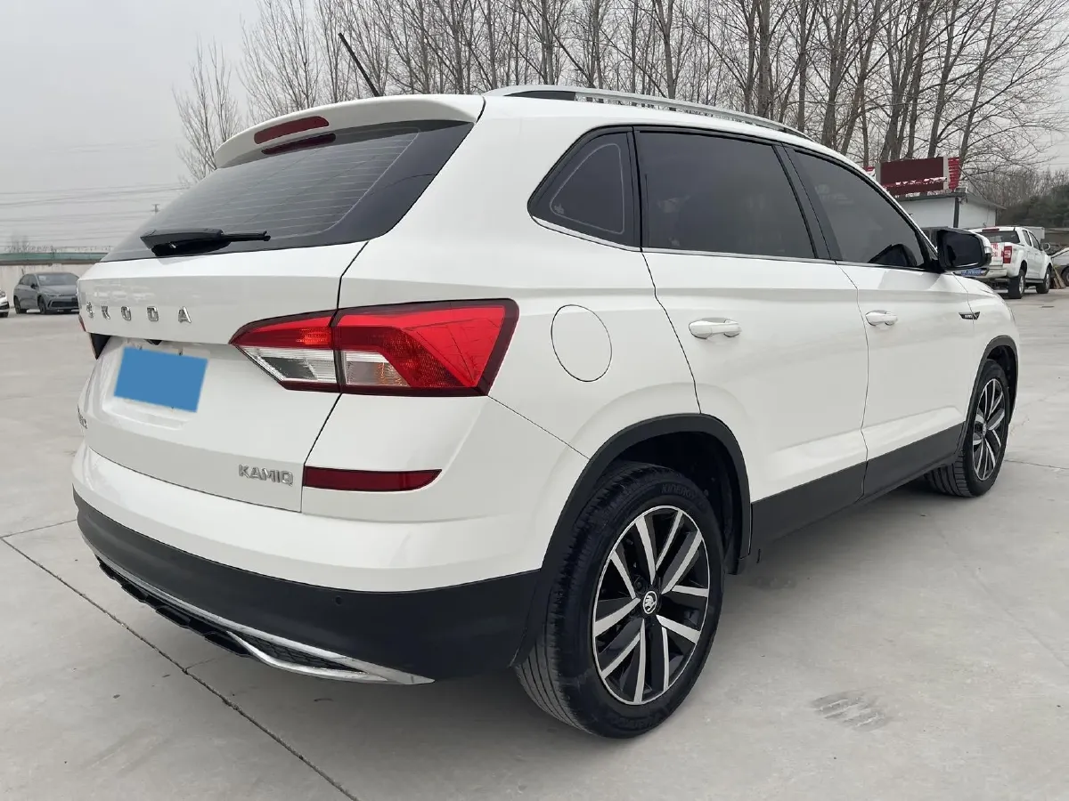 2022 Skoda Kamiq 1.5L 112HP L4 6AT,autocango,china used car exporter,china ev exporter,chinese used car exporter,chinese used ev exporter