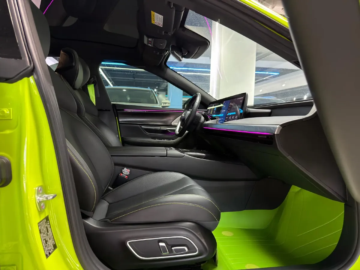 2022 Volkswagen Talagon 2.0T 220HP L4 7DCT,autocango,china used car exporter,china ev exporter,chinese used car exporter,chinese used ev exporter