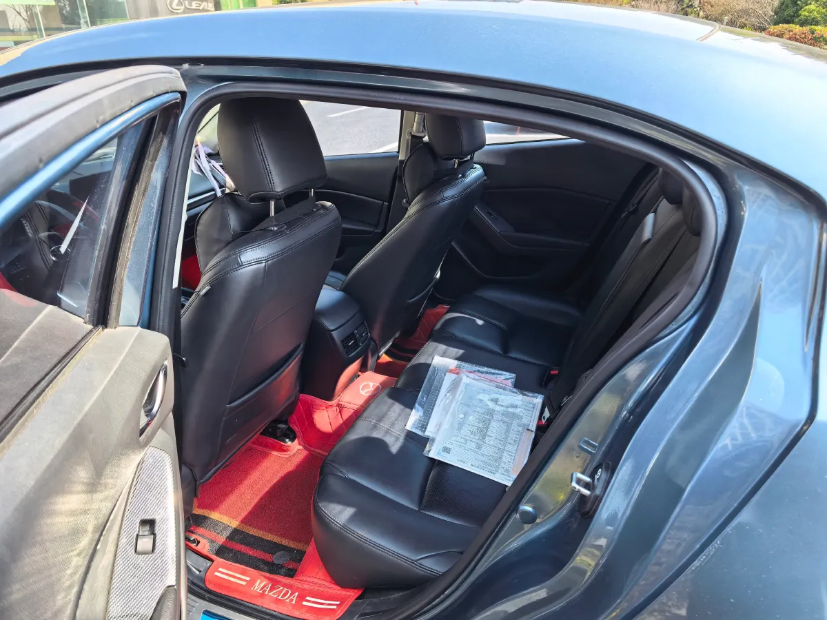 2017 Mazda 3 Axela 1.5L 117HP L4 6AT,autocango,china used car exporter,china ev exporter,chinese used car exporter,chinese used ev exporter