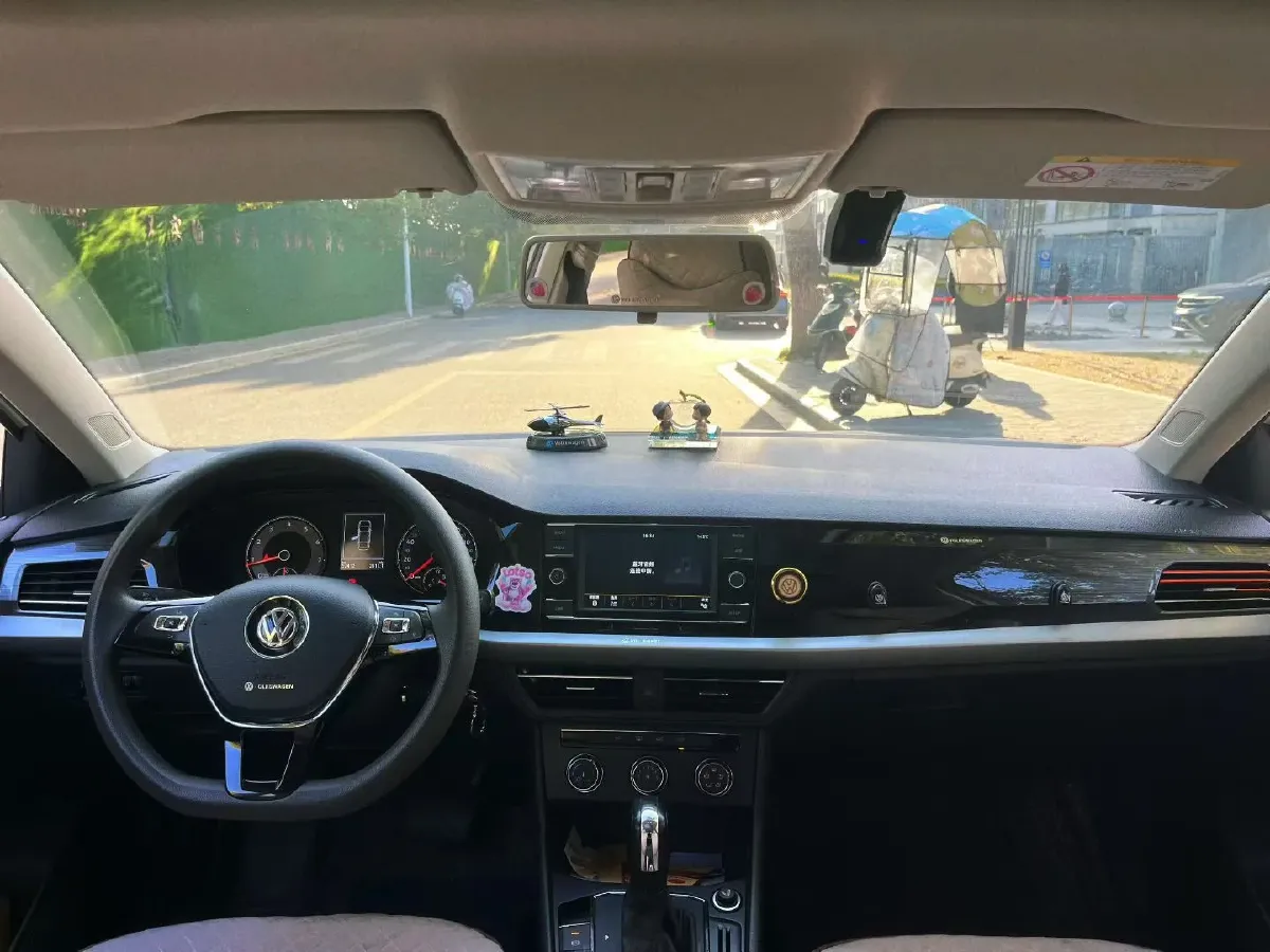 2019 Volkswagen Lavida 1.5L 113HP L4 6AT,autocango,china used car exporter,china ev exporter,chinese used car exporter,chinese used ev exporter