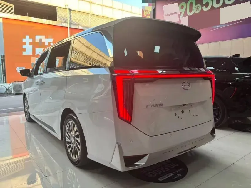 2023 GAC Trumpchi M8 2.0T 252HP L4 8AT,autocango,china used car exporter,china ev exporter,chinese used car exporter,chinese used ev exporter
