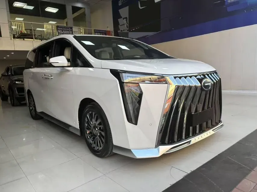 2023 GAC Trumpchi M8 2.0T 252HP L4 8AT,autocango,china used car exporter,china ev exporter,chinese used car exporter,chinese used ev exporter