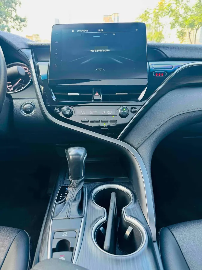 2021 Toyota Camry 2.0L 178HP L4 CVT,autocango,china used car exporter,china ev exporter,chinese used car exporter,chinese used ev exporter